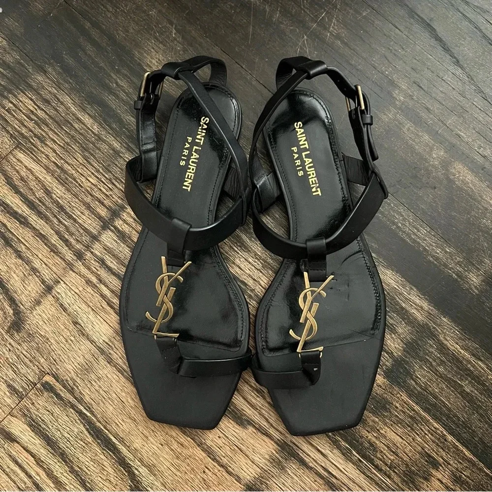 Womens New Saint Laurent YSL Black Cassandra Logo leather gladiator sandals 36.5